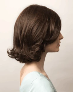 Alana XO Rooted Colors -Aveda Store 2561 AlanaXO Ginger Brown sd 487cdf53 a08e 47cb 9715 427fff58788f