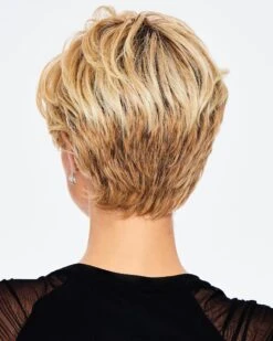 Chic Wavy -Aveda Store HD ChicWavy Model Side3