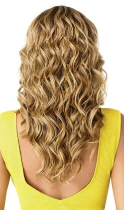 OUTRE The Daily Wig Synthetic Lace Part Wig - KIMBRA -Aveda Store QPDKIM Kimbra DR Caramel Back 91119.1628205225