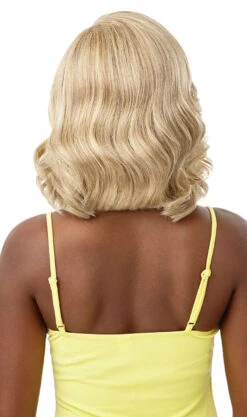 OUTRE The Daily Wig Synthetic Lace Part Wig - Roxanna -Aveda Store QPDROX Roxanna Back 95583.1641244277