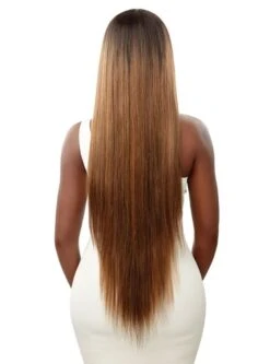 Outre Wigpop Premium Synthetic Full Wig - EVERLY -Aveda Store everly2m 1