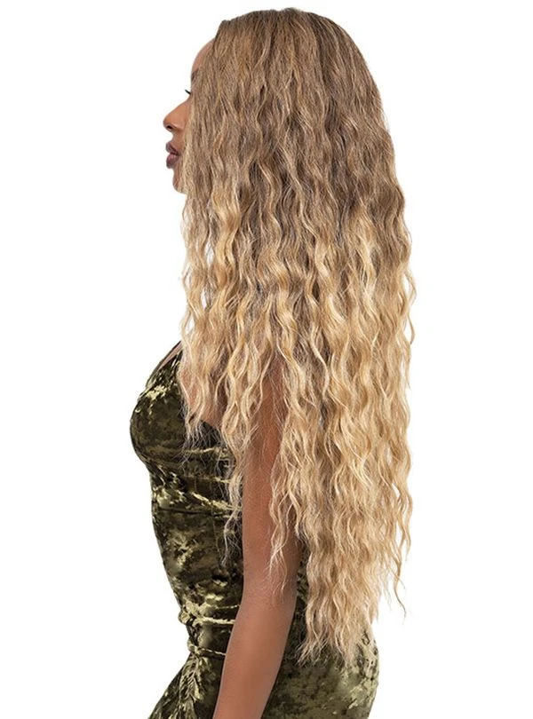 Janet Collection Essentials HD Lace Front Wig - JAVA 4 Janet Collection Essentials HD Lace Front Wig - JAVA - Image 4